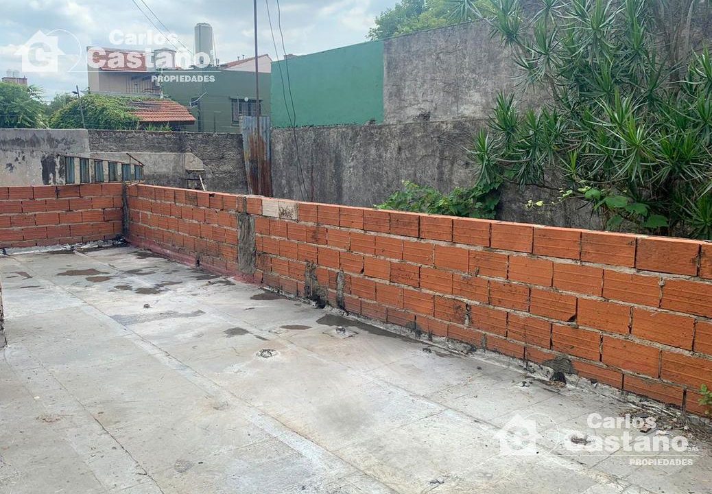 7156474_14279797107584165105248636653183430621166192599201817887668027816661919950579