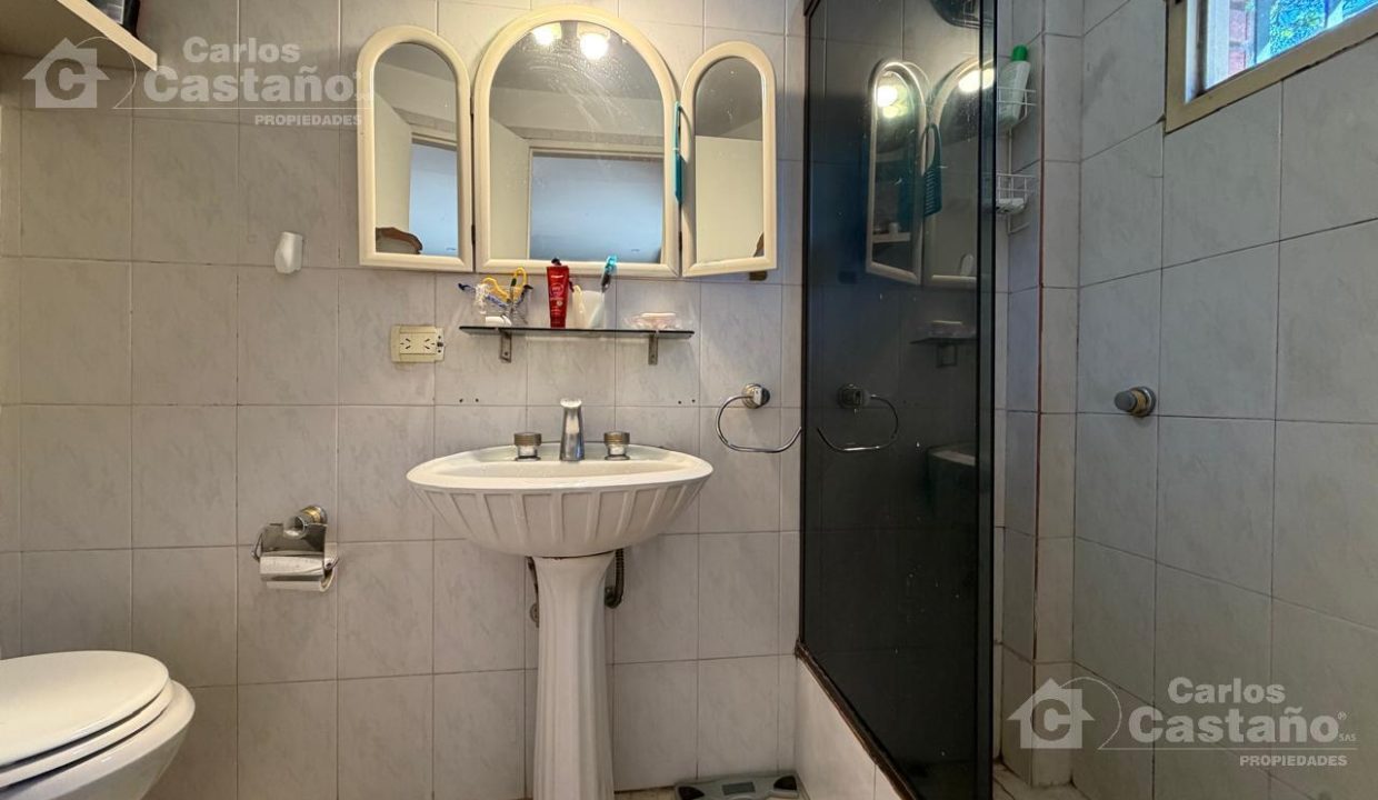 7574988_105727975023718467269518784525274293242618636467249267967344255107157678248872