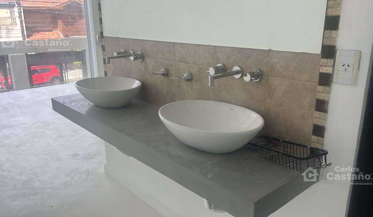 7796955_66257165793360922140866689852980451466014519753226237784399086082632686752457