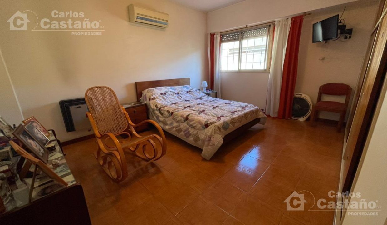 7797206_66926206267413777971179983156965577539853450191980291727812238379734042035740