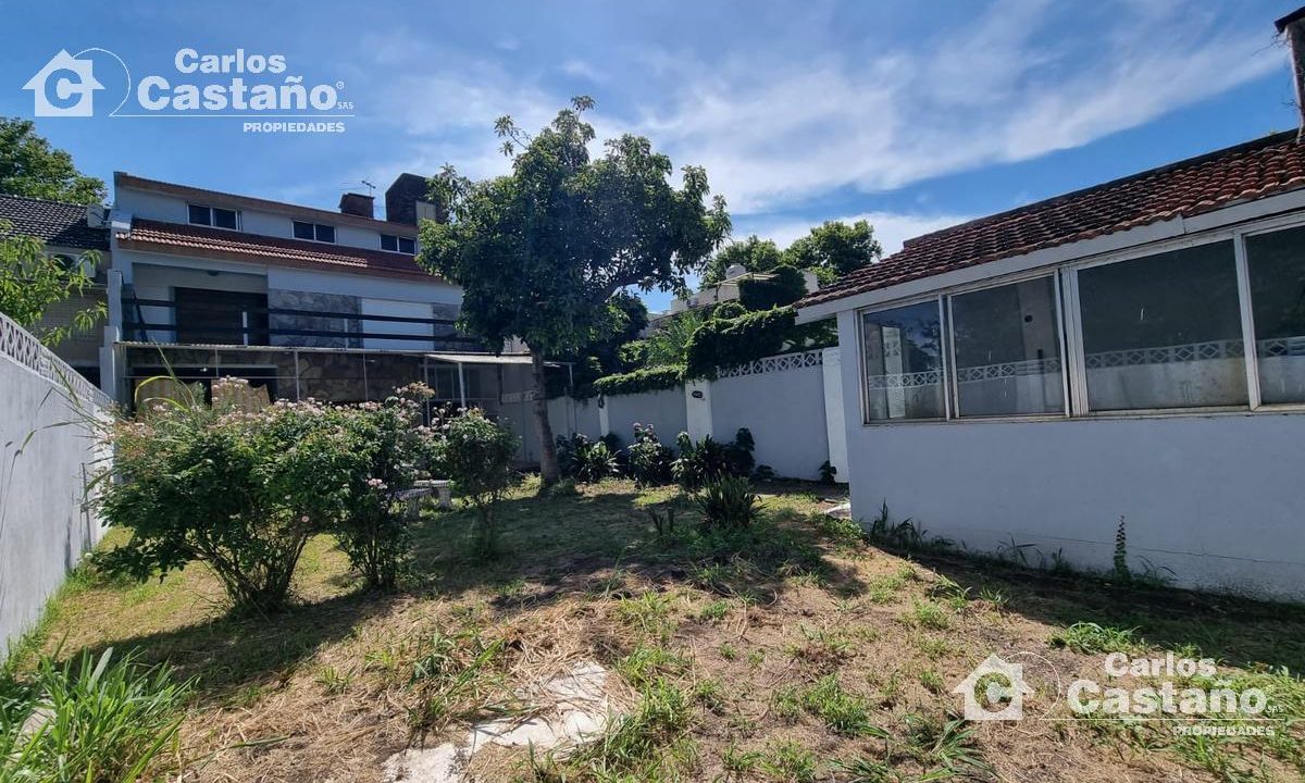 7799233_26554458703719693914240543091969451264171308015984539001179284807919613764575