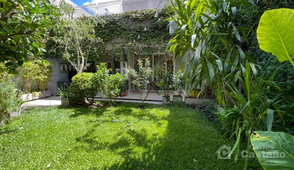 7805887_565434146469970334238770706485785493080661776739712258200642239525042778873