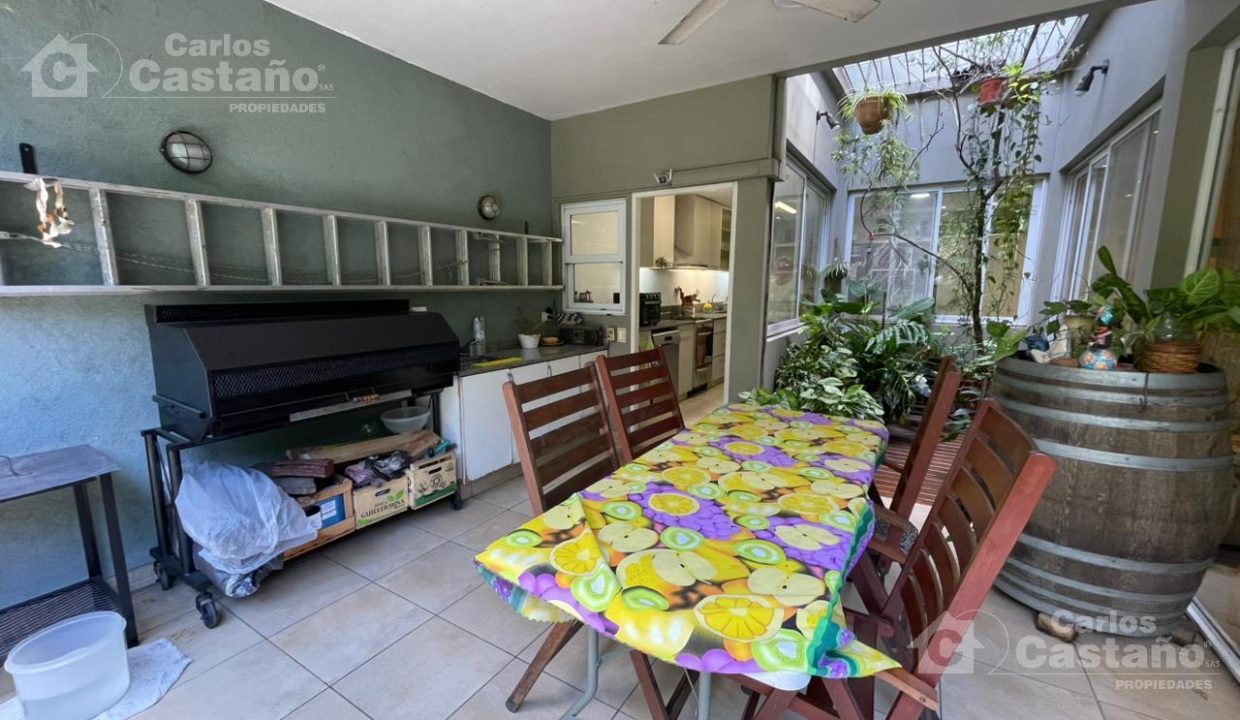 7805887_98113109808481000786087911997350883543189179536928914165318096052662726561825