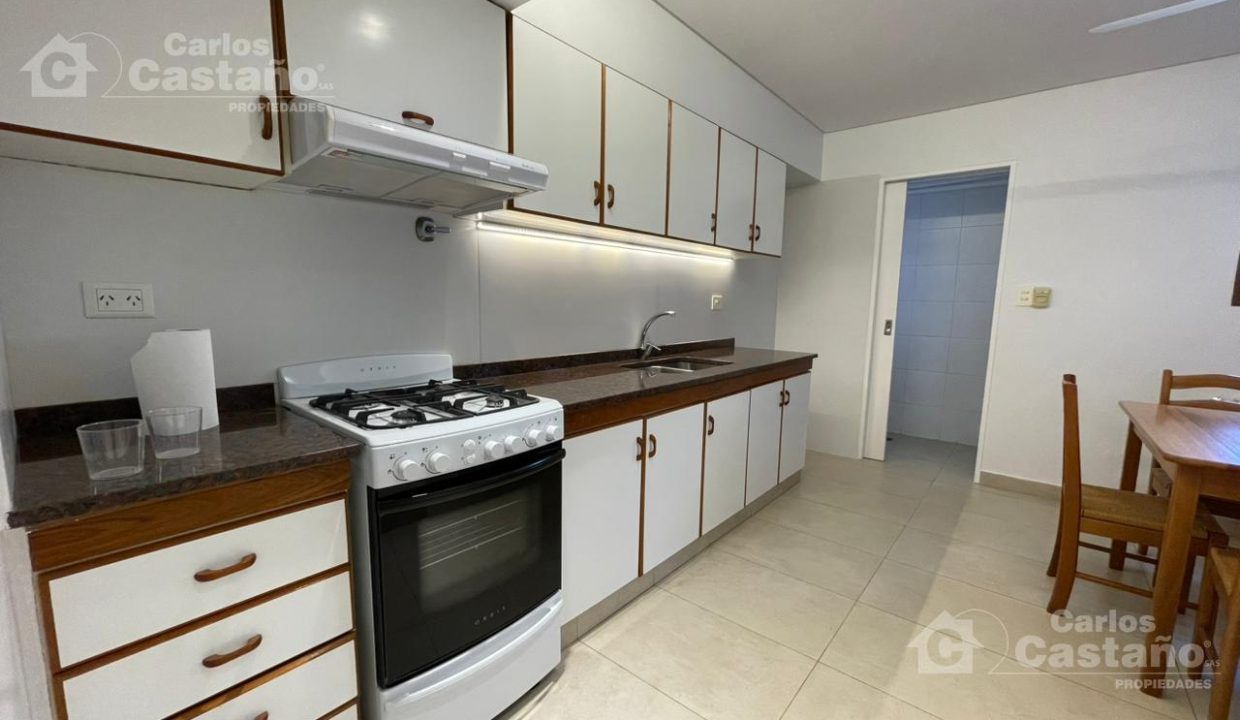 7817038_14797469971569658781989245415963922687119787852433596720240808339910190343312