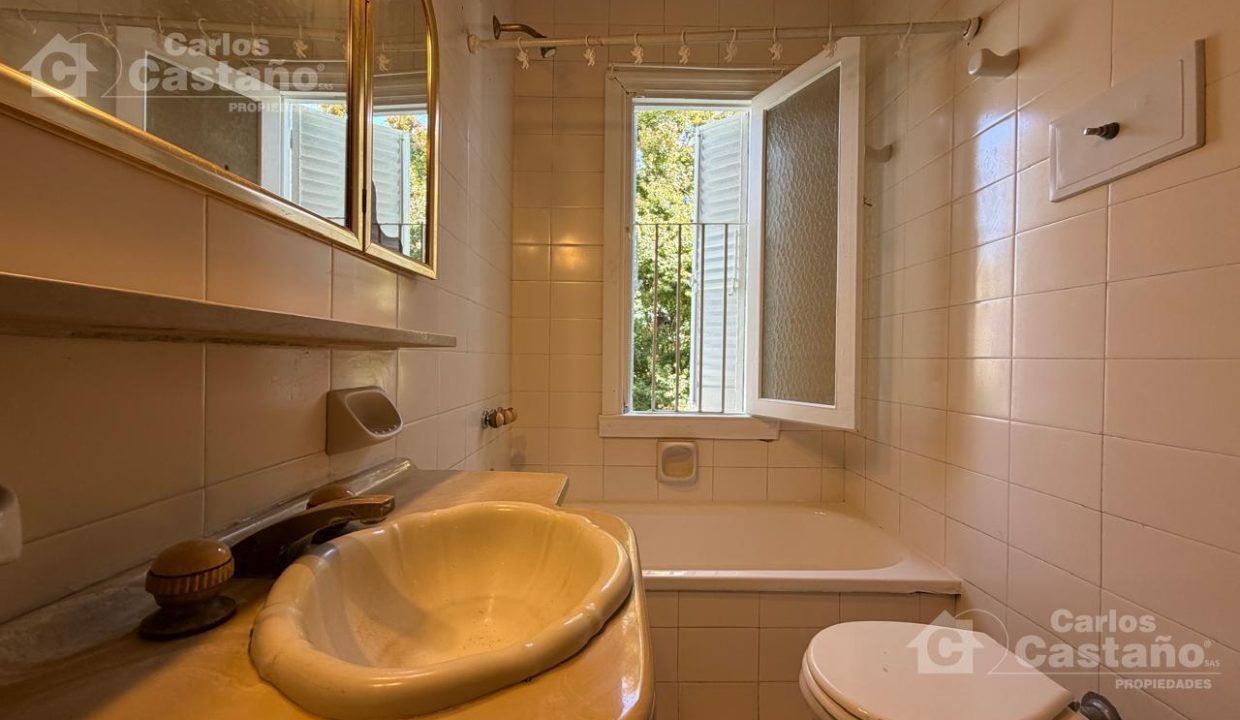 7821066_15382775673524565951772931329437867179720533819451296410549384333264619724967