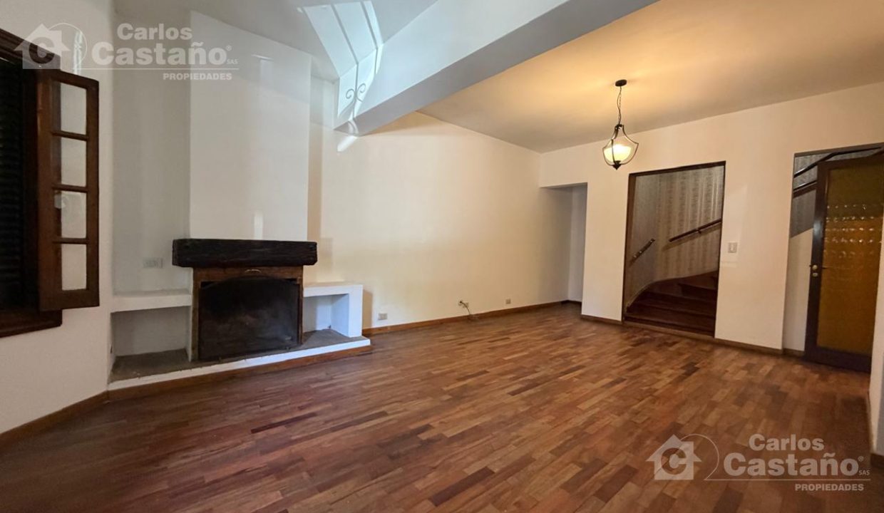 7821066_37948008406350587266978006119825927770961842452376229789107903611172548867009