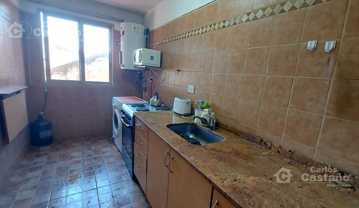 7821280_69708248525323998080858245838065514810071037781694489638724830607051556762152