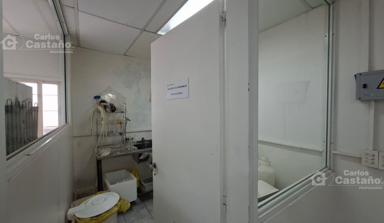 7826999_112177073174438714452633067640824722922831492421944058994621808530850563342419