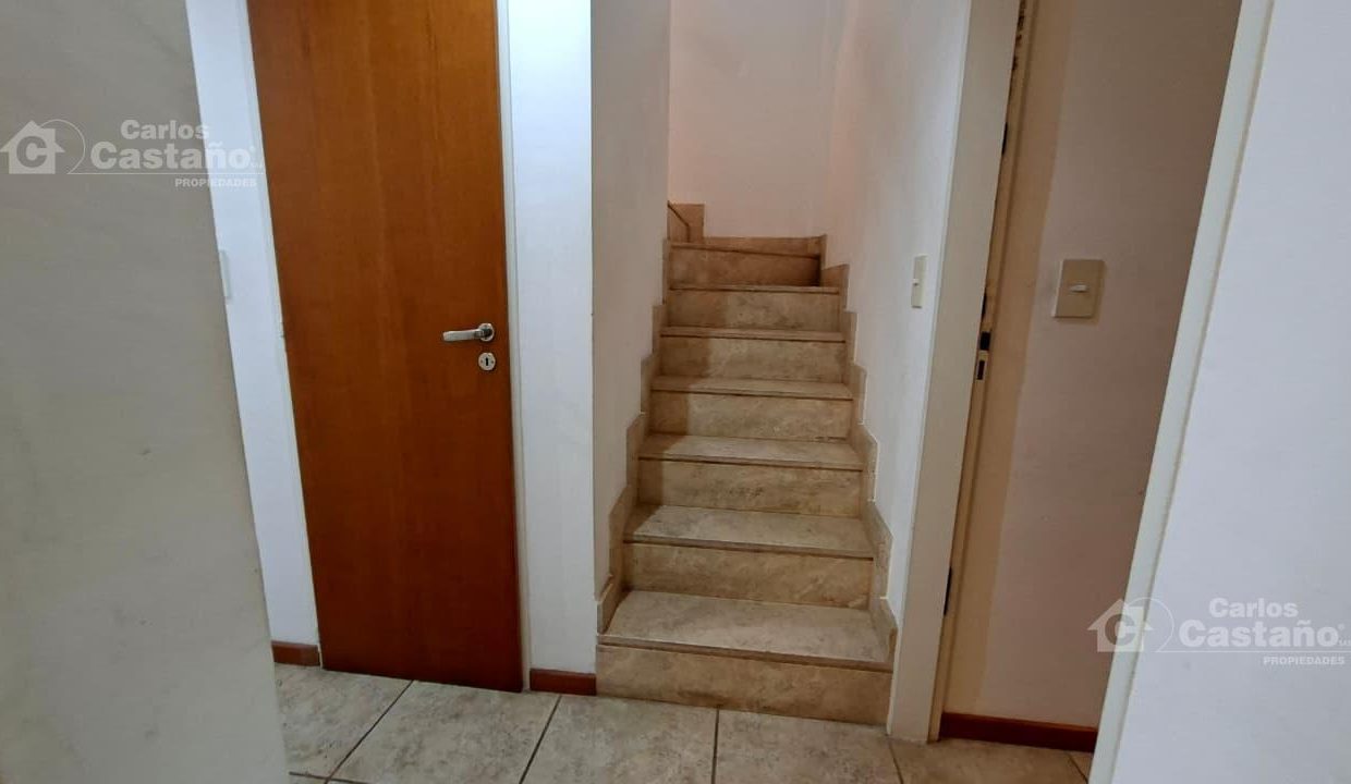 7829492_105817365708784252679802223408254903373369756459442382347705799175587941868058