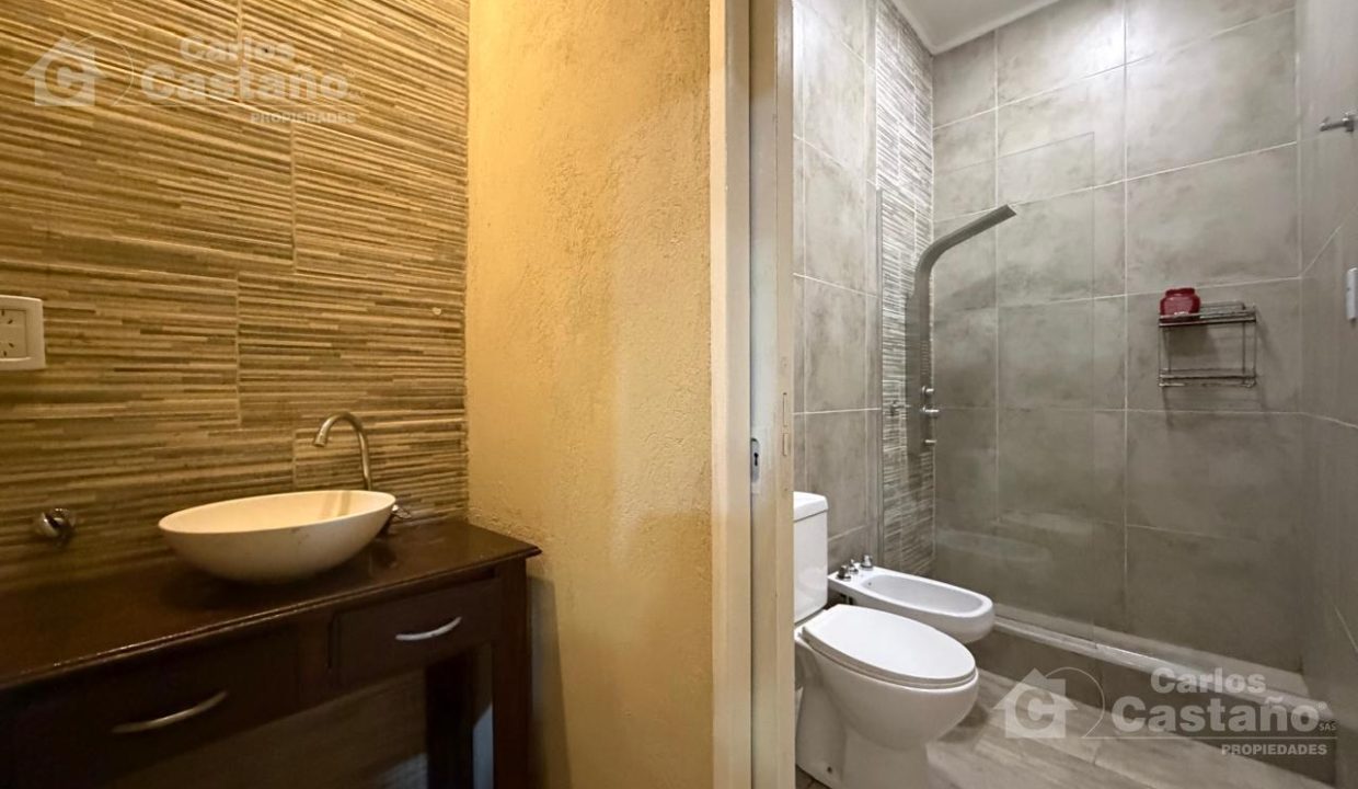 7830954_30802390919859462789008883516480745784733168735524491275119201935064536757815