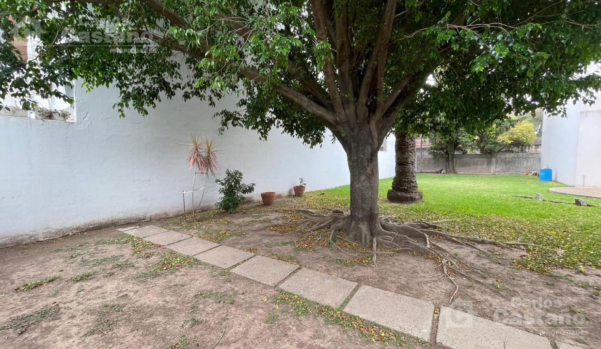 7833240_69722537400617895484638219232499234257105548156468144540872294255118887950106