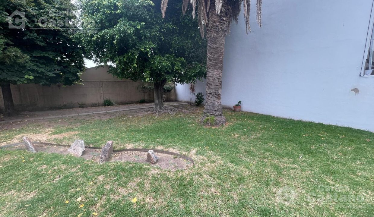 7833240_7245183752201250734091585575193515699783871308853758091521721300367170805392