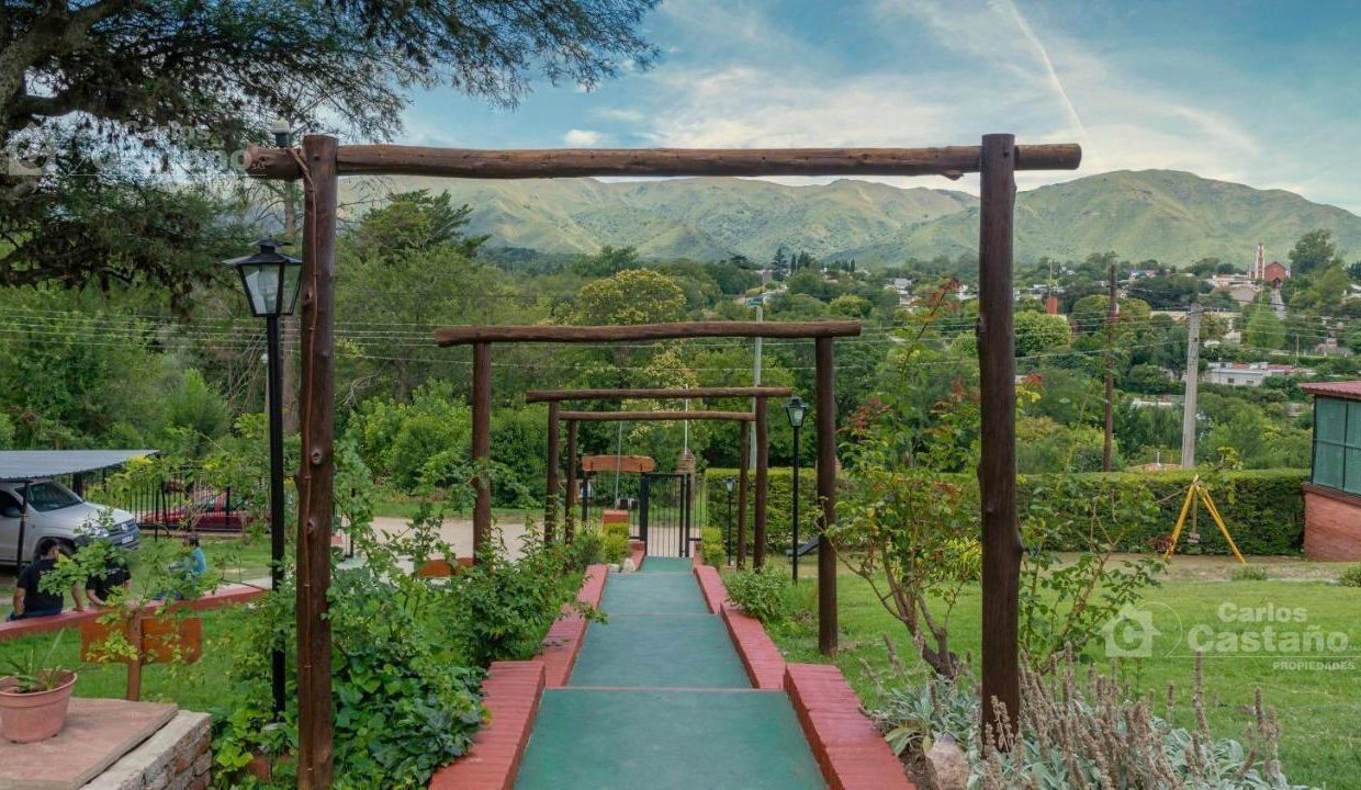 7856770_89462909110387812372588464837129855574291143176063106856982711913028660256546