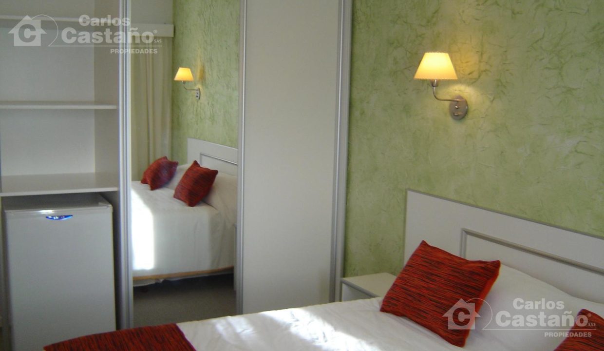 7857093_73905740339211498009322548356654234021362174561001137768945068715862486786810