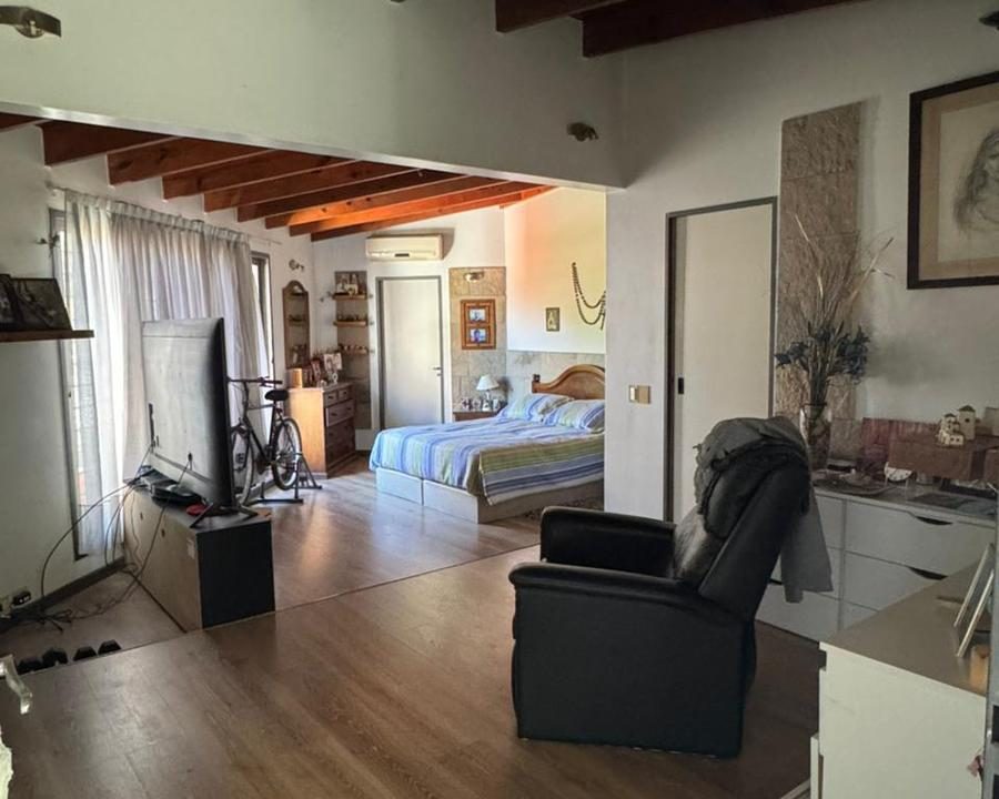 7867413_89763786106335589471486644323301050389844405388909734682683089402076021773931