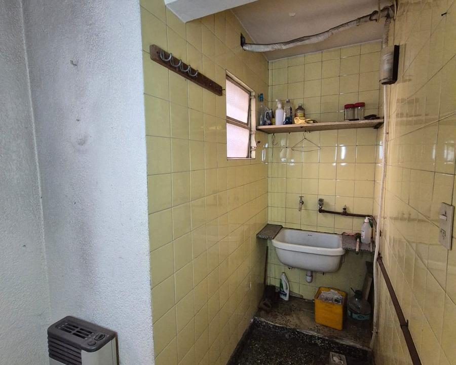 7893747_49580204790451134297653865496894833193332342634911829945668226063509837340698