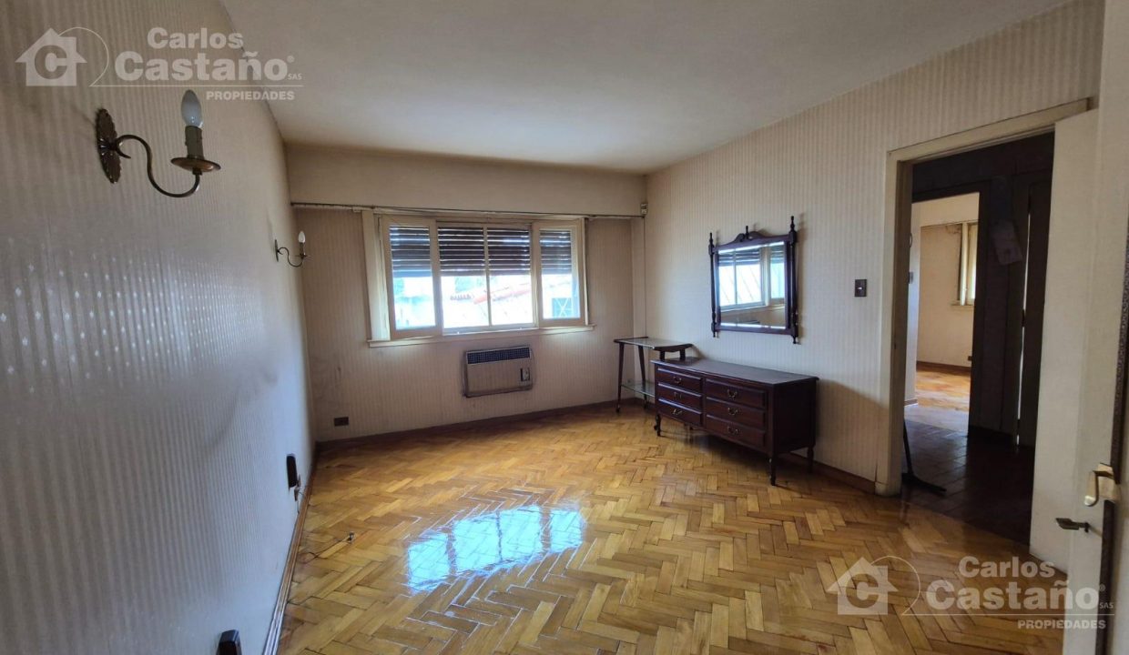 7893747_74794858233364011684758204802547962828083171996802096152222917097079617027936