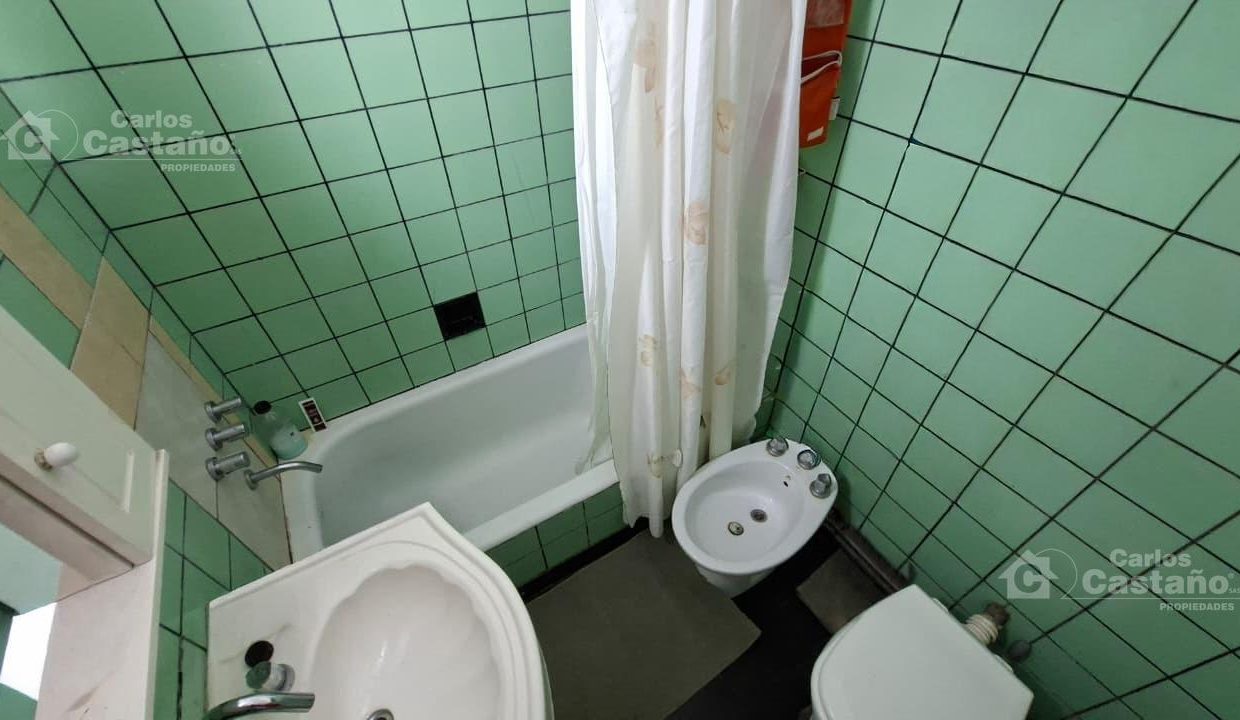 3325673_86559558343490792166741167911200824829992480611276259961326638936266136699127