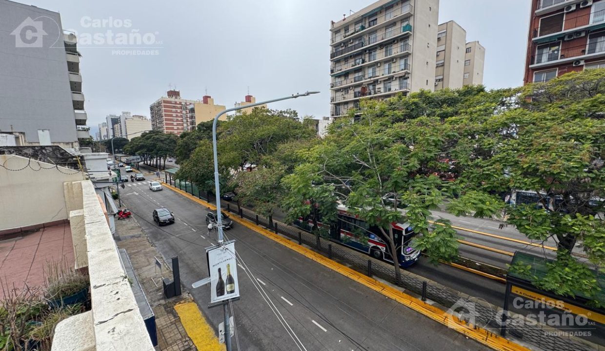 6984079_104861581566377147248043649329983892576547250943361196211272308443024048660170