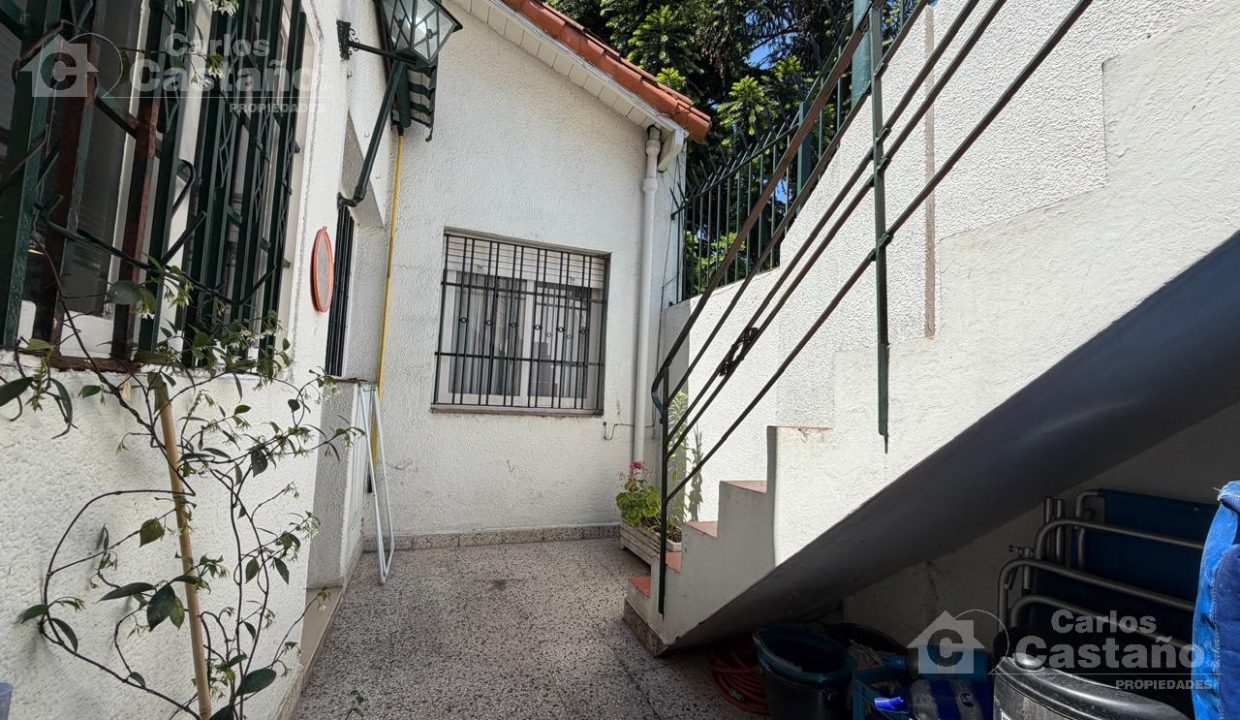 7575706_12302143296758487138567980641840998417519746561323547243040433954766812892733