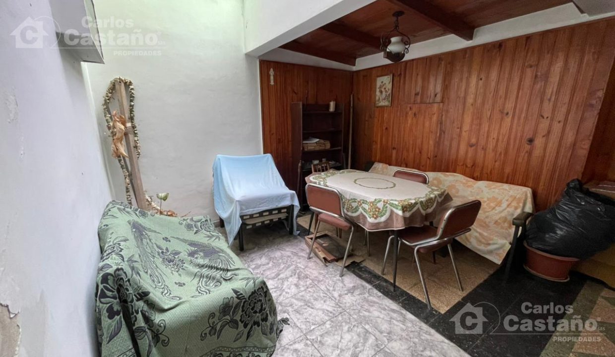 7926384_108863563291179644953388550297813571271685527716351634400362659813257860530095