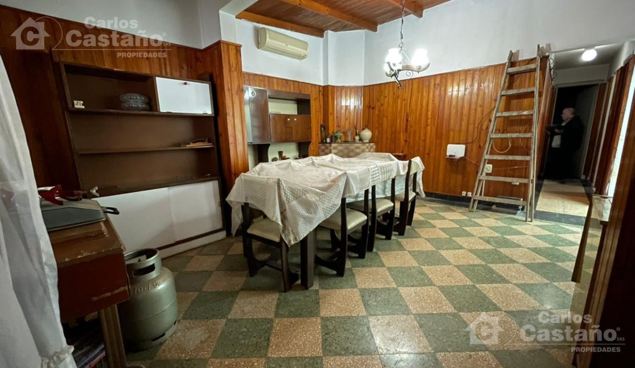 7926384_86301682632617592316534688529159118244760485002738502310045935792861660198702