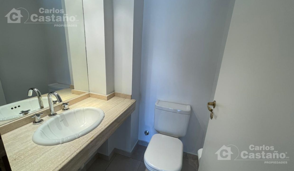 7928977_39489379460423923169012345833056295701886889366764237480374846627807959697776