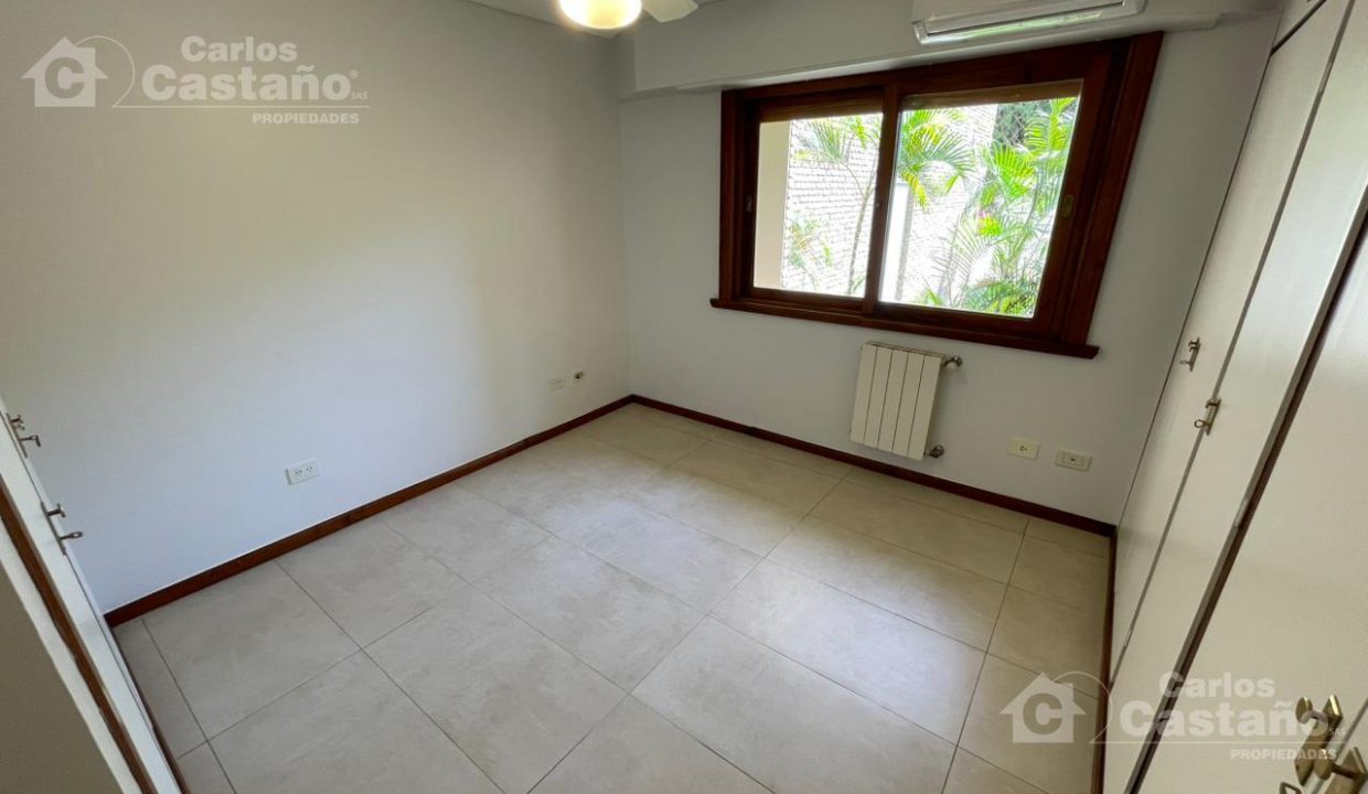 7928977_63717843880986145006082843504879845543163027894860863772063297158298171972524