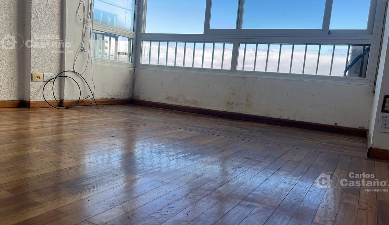 7933379_42466032847087807379035518503310807431813078351744008684035316962212166639657