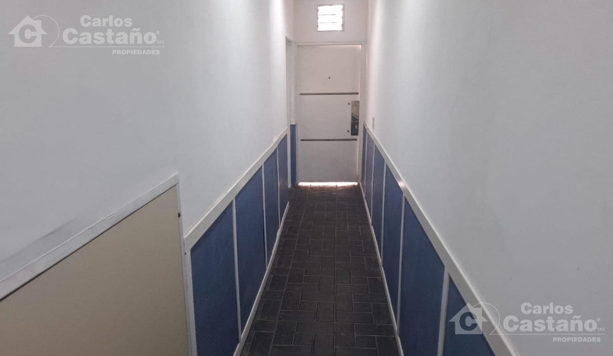 7940942_13506988942838583435125229741377513180311649585598113490039936027205906007463