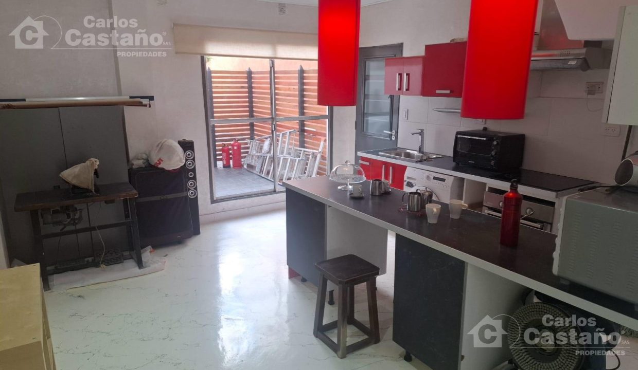 7940942_68728634794854699108821770532203603519427191490794228524476139579412182446148