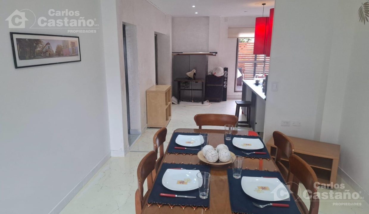 7940942_68955323091403836768141548731348894228106130705179579868864452518923392889778