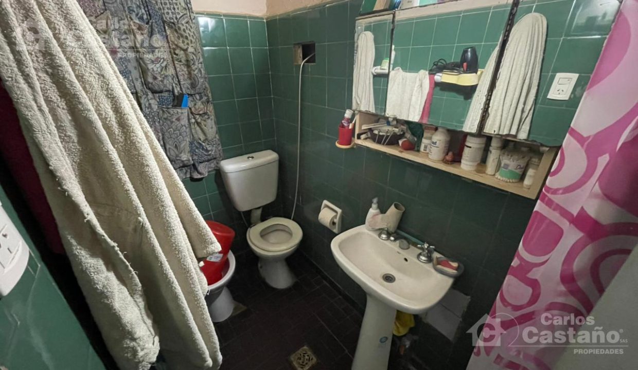 7947914_50439663380526708711252931211289546292869360313311445946781664000370037009858