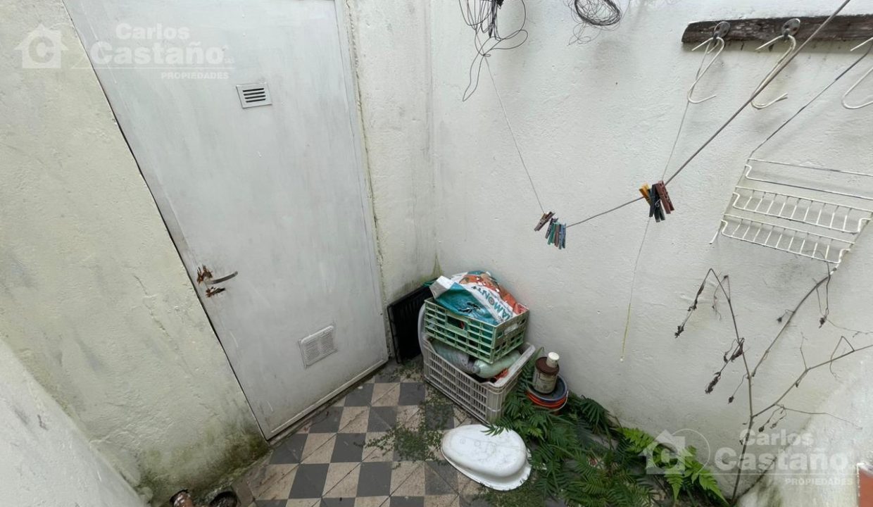 7947914_56796162937874656382563969037752642809266806882321535408345677426939612114150