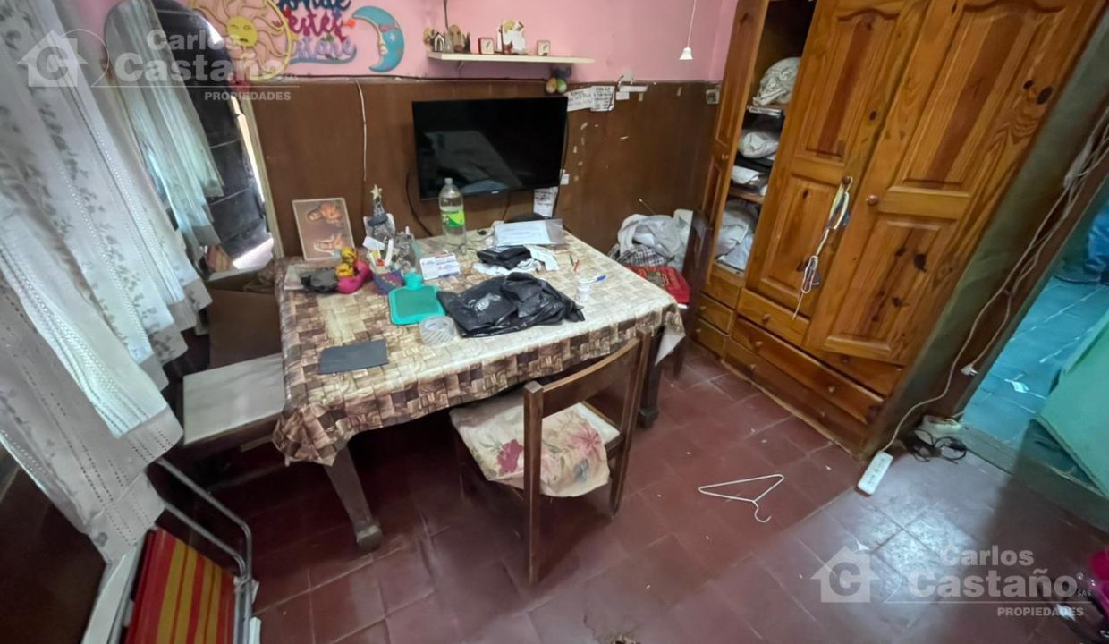 7947914_87942335336374186359019232214583915391059830415433110437285019835963746781156