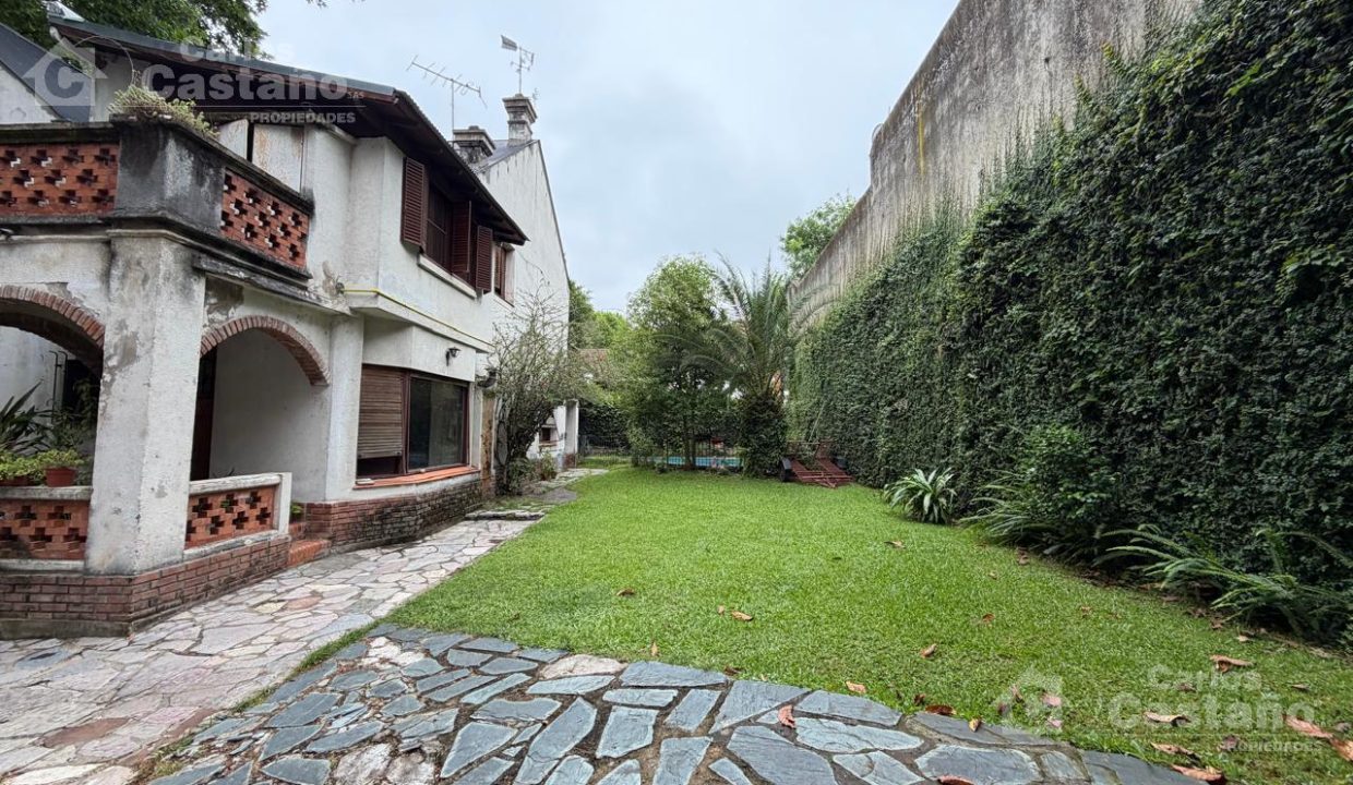 7963504_102177844185995706490595884693031781758586134726147418066507363326232566911302