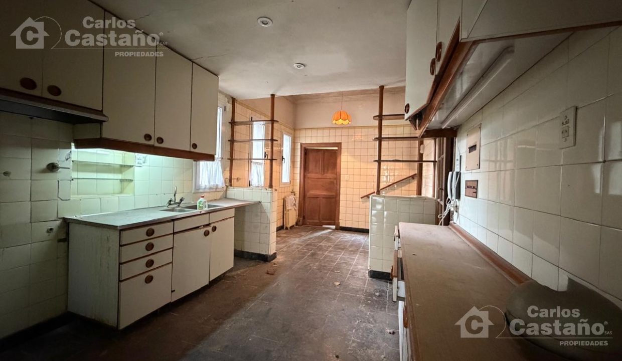 7963504_114226862654525976761834006798334926235602494206849527276868870841614600392898