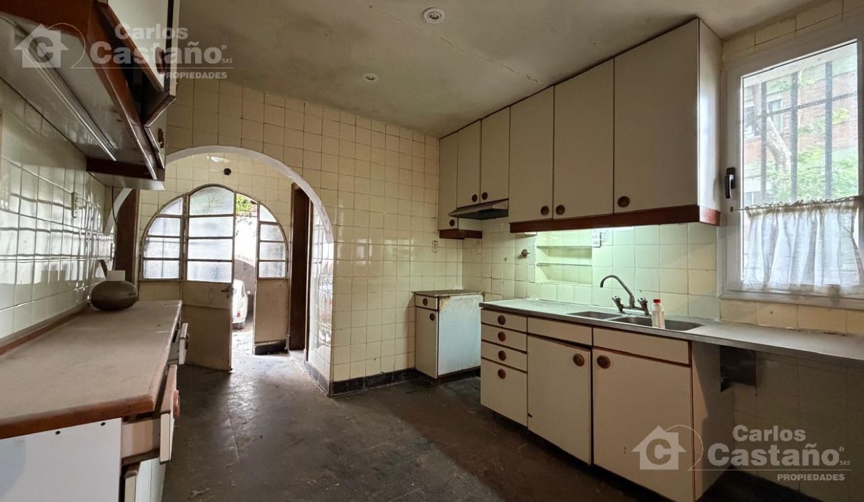 7963504_34454892644333950526306302689806234893342239145018836204712083162571885211921