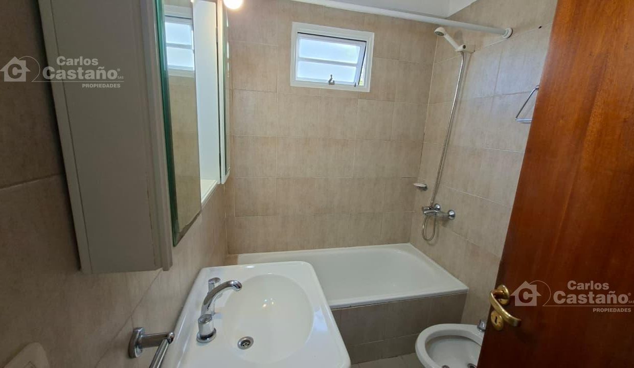 7963541_16051558039498887437535922580194299638998447246890870511017733149909428088083