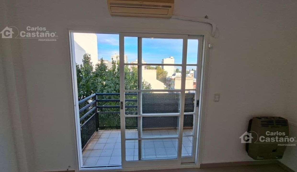 7963541_39221747963901984900863683656758040633632227529174946530012576242223554749845