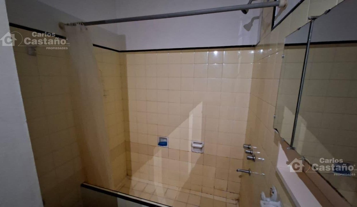 7965650_62021775223987193809695397861200663954875901491773763239627280160554276090970