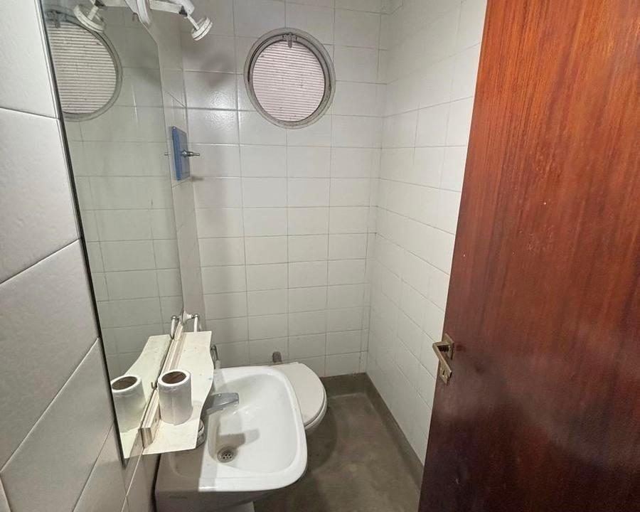 7970446_15074731978479568050352839415451190240879517396217837503836067341305859199881