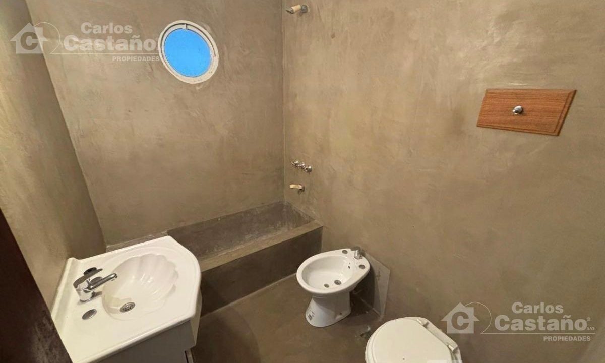 7970537_114675850955781026215486770599136964502675716175908029040523905461096127171228