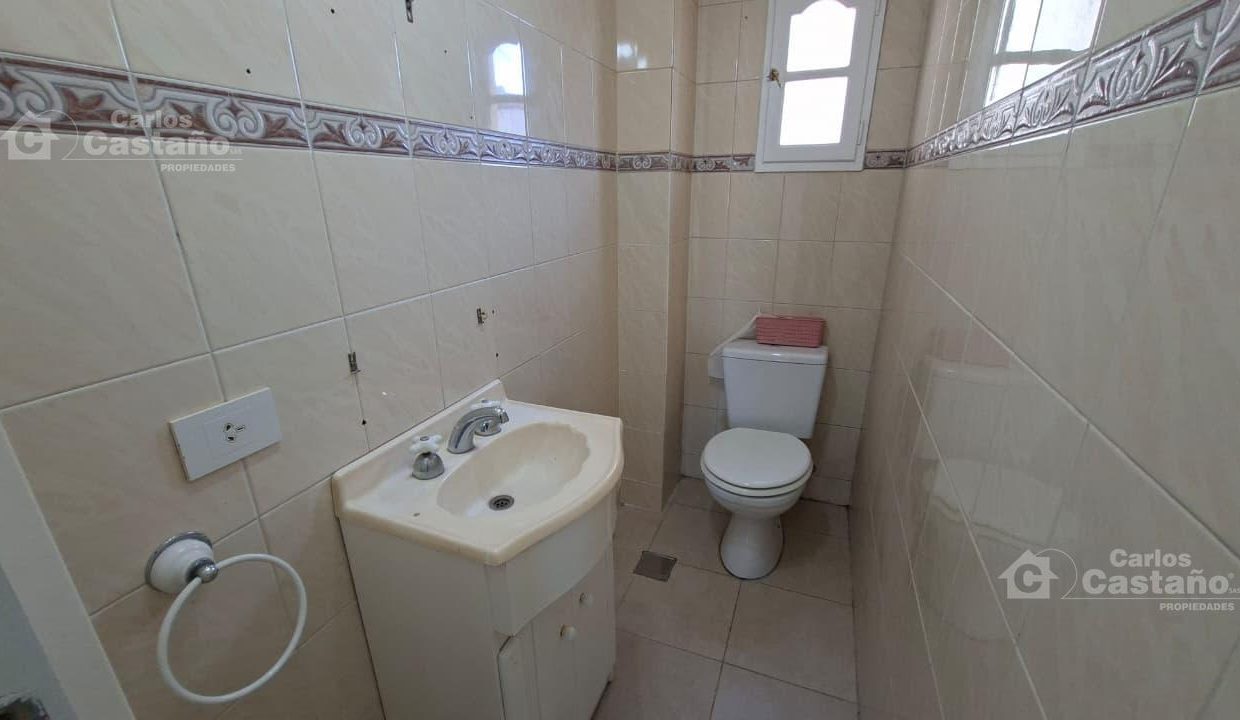 7970832_33849592664145092116935585346852961148109383776011517772787134417663764143963