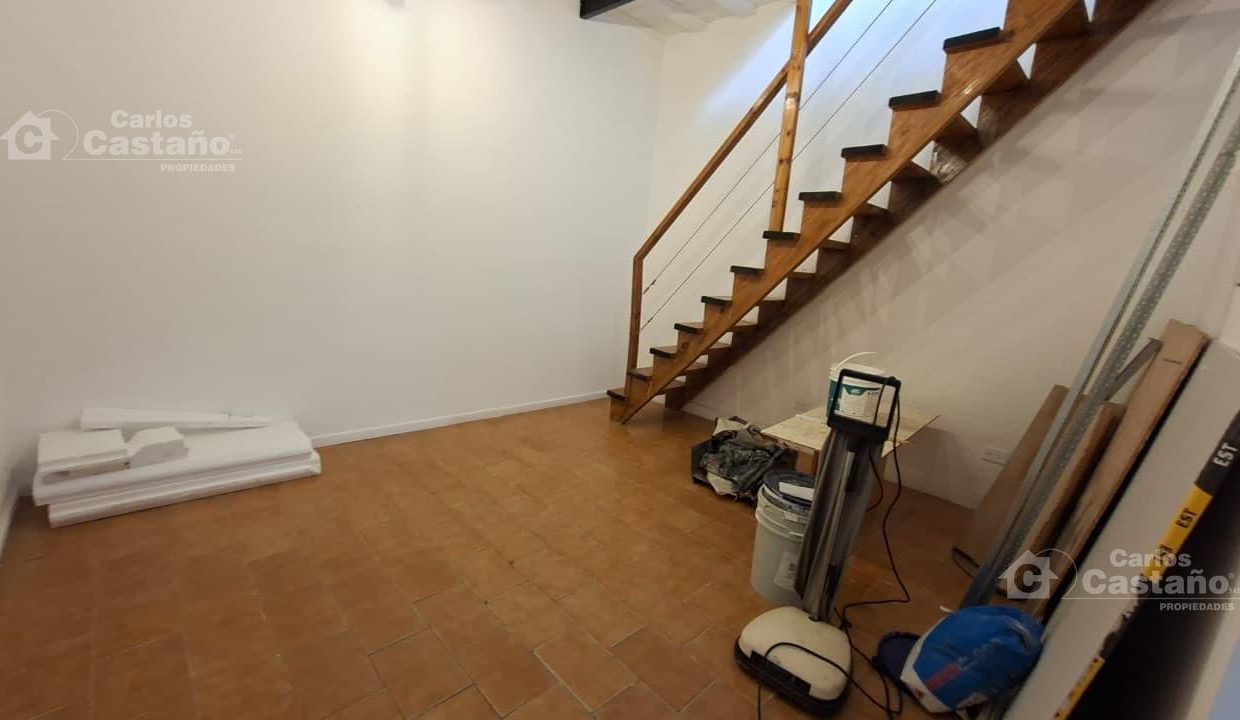 8540556_104683934852553380748700477855272702953231318921233095412274562359813385581951.jpg